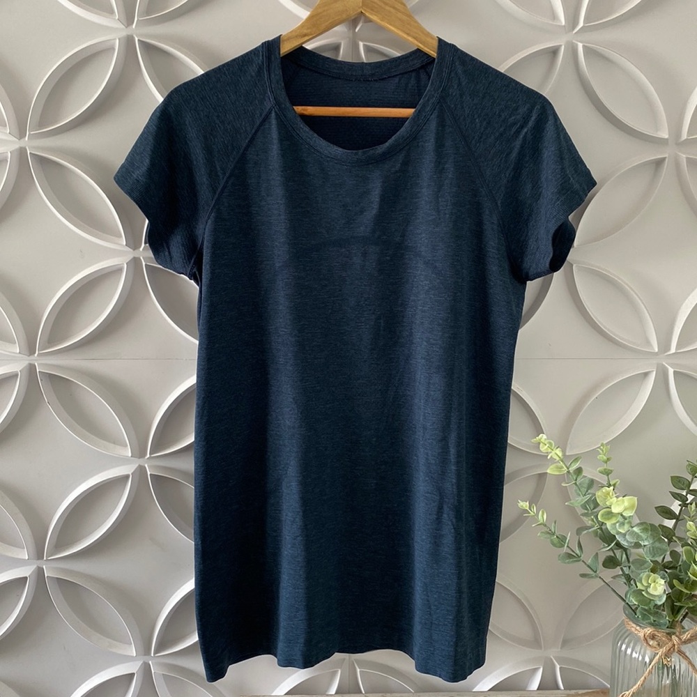 Lululemon Swiftly Tech Short Sleeve Shirt